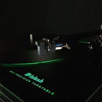 The beauty of analog from Mcintosh.